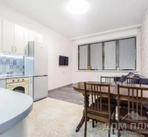 Foto 2. Monoambiente piso, en venta. Kyiv Дарницкий