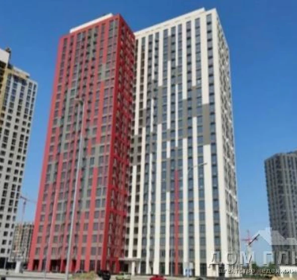 Foto 1. Tres Ambientes piso, en venta. Kyiv Подольский