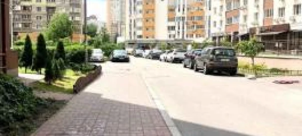 Foto 3. Dos Ambientes piso, en venta. Kyiv Дарницкий
