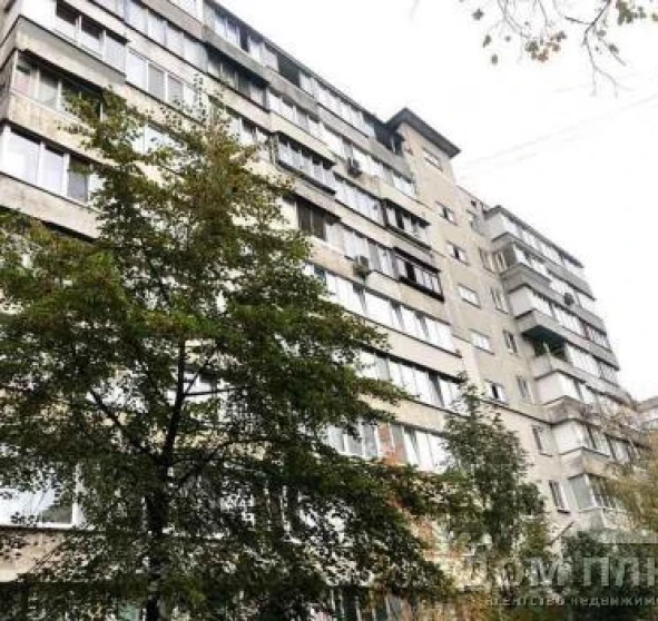 Foto 1. Tres Ambientes piso, en venta. Kyiv Голосеевский