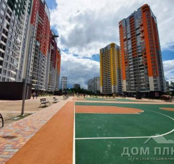 Фото 1. Трикімнатна квартира, продаж. Київ Днепровский