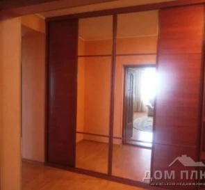 Zdjęcie 5. Trzypokojowe mieszkanie, na sprzedaż. Kyiv Дарницкий