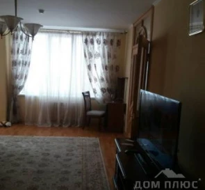 Фото 4. Четырехкомнатная квартира, продаж. Київ Днепровский