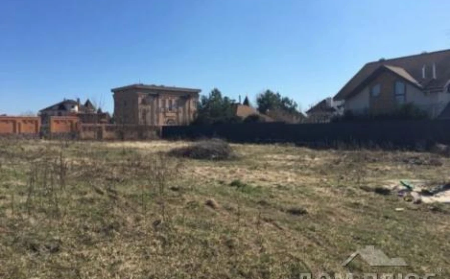 Foto 1. Terreno, en venta. Vita-Poshtova