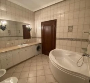 Fotografie 5. Trei Camere apartament, de închiriat. Kyiv Шевченковский