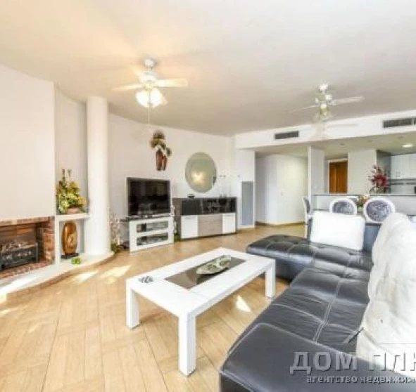 Фото 1. Трехкомнатная квартира, продажа. Аликанте