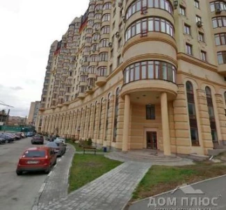 Фото 2. Четырехкомнатная квартира, оренда. Київ Шевченковский