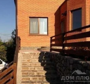 Фото 4. Дом, аренда. Хотов