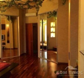 Фото 2. Трикімнатна квартира, продаж. Київ Подольский