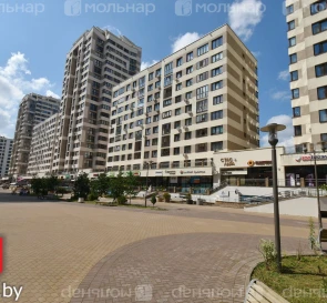 Foto 3. Cuatro Ambientes piso, en venta. Minsk Первомайский