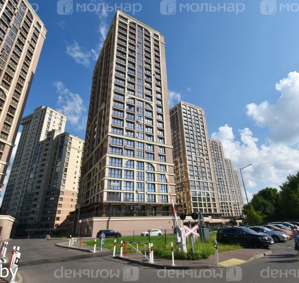 Фото 1. Трикімнатна квартира, продаж. Мінськ Первомайский