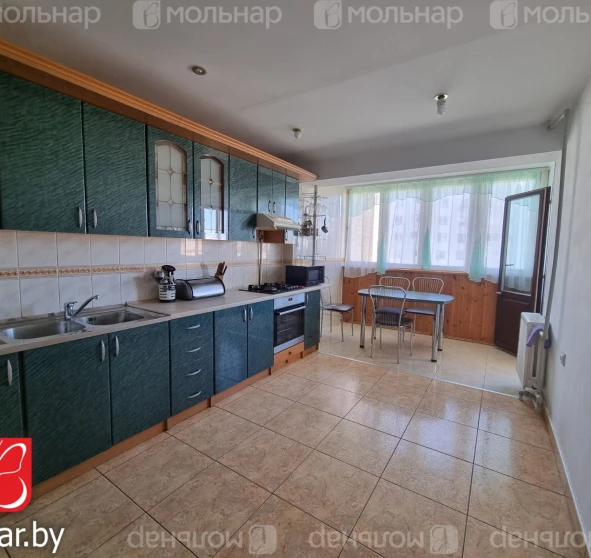 Фото 1. Трикімнатна квартира, продаж. Гродно