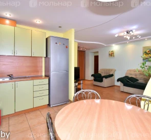 Фото 4. Трикімнатна квартира, продаж. Мінськ Первомайский
