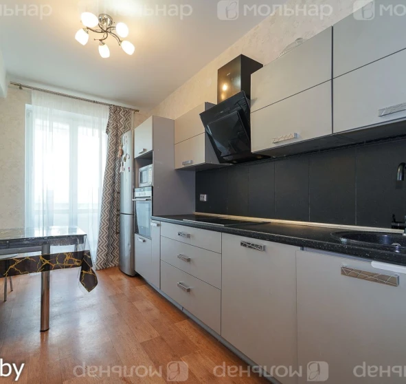 Фото 1. Двокімнатна квартира, продаж. Мінськ Заводской