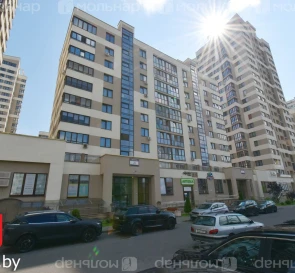 Foto 3. Cuatro Ambientes piso, en venta. Minsk Первомайский