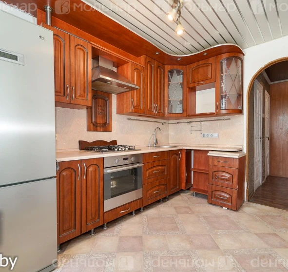 Фото 1. Четырехкомнатная квартира, продаж. Fanipol