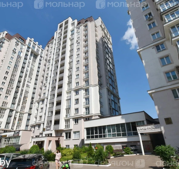 Фото 1. Багатокімнатна квартира, продаж. Мінськ Первомайский