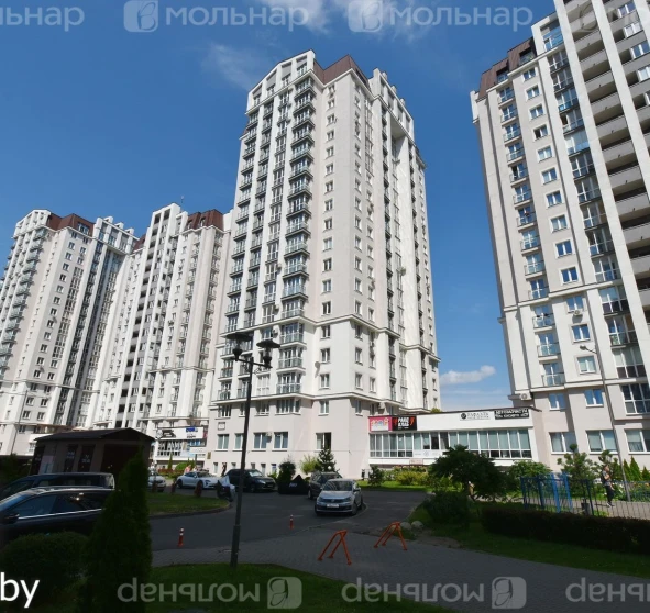 Фото 1. Четырехкомнатная квартира, продаж. Мінськ Первомайский