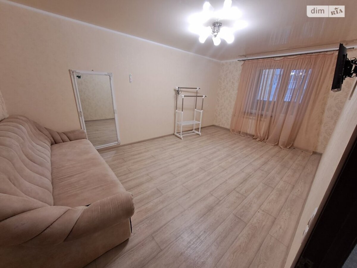 Foto Tres Ambientes piso, en venta. Poltava Шевченковский (Октябрьский)