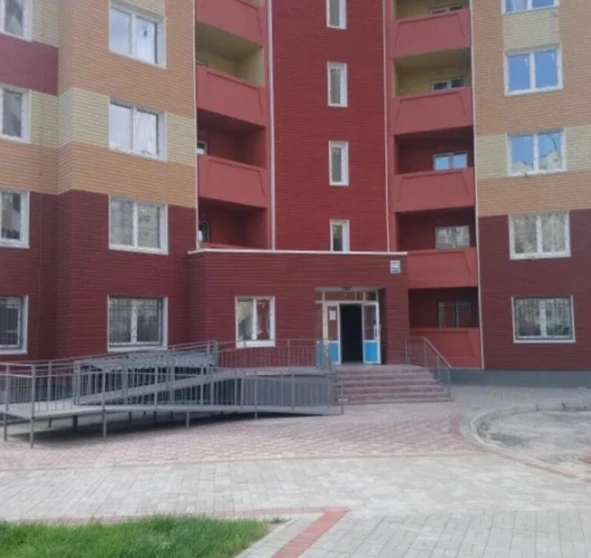 Фото 1. Трехкомнатная квартира, продажа. Киев Голосеевский, Ипподром