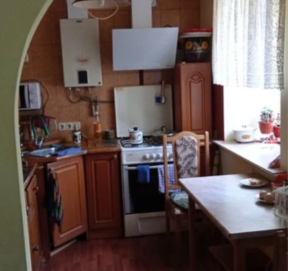 Фото 1. Трехкомнатная квартира, продажа. Полтава Шевченковский (Октябрьский)