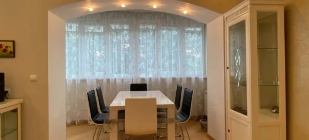 Foto 1. Tres Ambientes piso, en venta. Zhytomyr Богунія