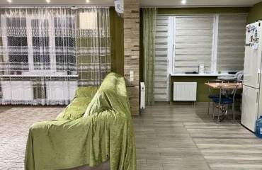 Zdjęcie mieszkanie, na sprzedaż. Kyiv Святошинский, Nivky