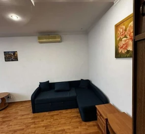 Foto 2. Tres Ambientes piso, en venta. Poltava Киевский