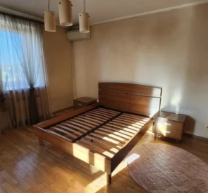 Фото 2. Трехкомнатная квартира, продажа. Киев Голосеевский, Ипподром