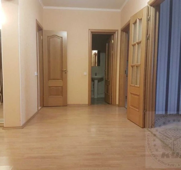 Фото 1. Двухкомнатная квартира, продажа. Киев Святошинский, Святошин