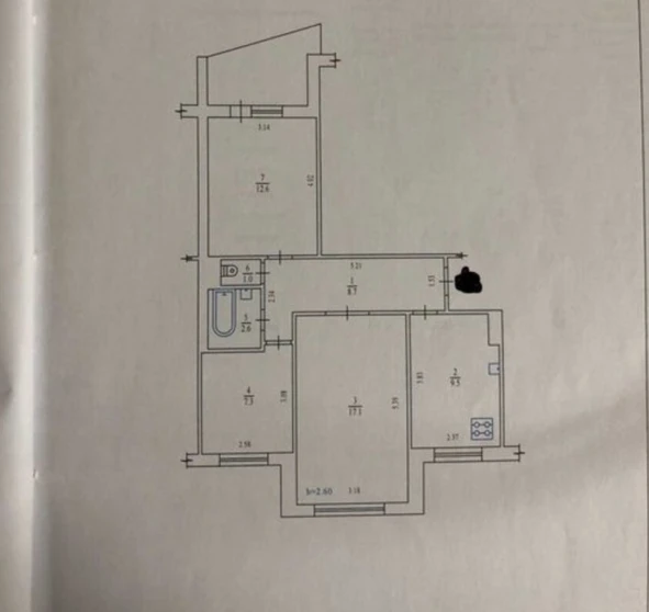 Foto 1. Tres Ambientes piso, en venta. Poltava Шевченковский (Октябрьский)