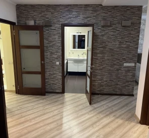 Foto 4. Tres Ambientes piso, para alquilar. Poltava Шевченковский (Октябрьский)