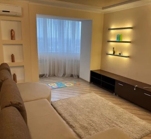 Foto 2. Tres Ambientes piso, para alquilar. Poltava Шевченковский (Октябрьский)