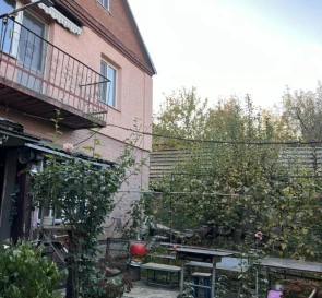 Foto 2. Casa, para alquilar. Poltava