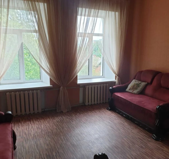 Photo 1. Three-Room flat, to rent. Poltava Шевченковский (Октябрьский)