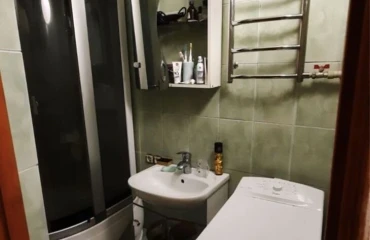 Foto piso, en venta. Kyiv Шевченковский, Dorohizhi