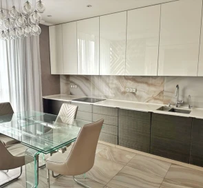 Фото 4. Трикімнатна квартира, продаж. Київ Соломенский