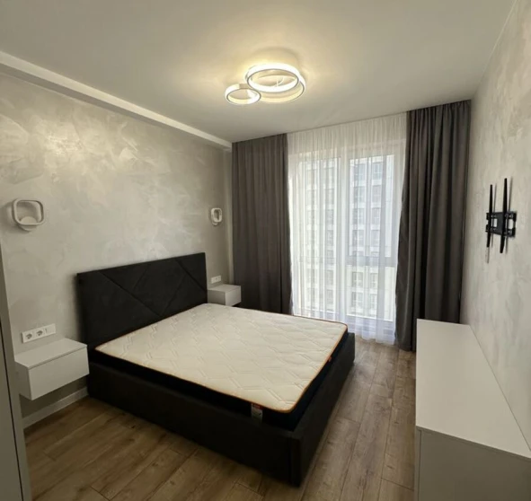 Photo 1. One-Room flat, for sale. Kyiv Голосеевский, Vasylkivska