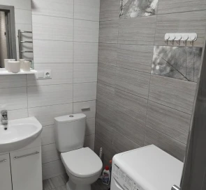 Foto 5. Monoambiente piso, para alquilar. Poltava