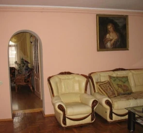 Foto 3. Múltiples Ambientes piso, para alquilar. Poltava Киевский