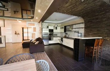 Zdjęcie mieszkanie, na sprzedaż. Kyiv Святошинский, Syatoshyn