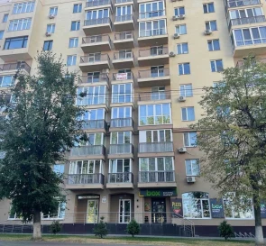 Foto 2. Dos Ambientes piso, en venta. Kyiv Соломенский, Vokzalna