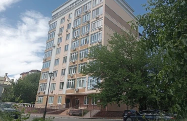 Zdjęcie mieszkanie, na sprzedaż. Kyiv Голосеевский