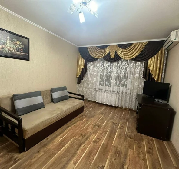 Photo 1. One-Room flat, to rent. Kyiv Дарницкий