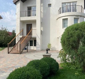 Foto 2. Casa, en venta. Poltava Шевченковский (Октябрьский)