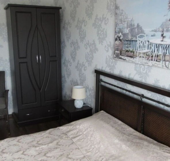 Foto 1. Tres Ambientes piso, en venta. Poltava