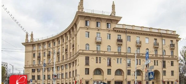 Фото 1. Четырехкомнатная квартира, продаж. Мінськ Октябрьский