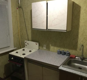 Foto 4. Monoambiente piso, para alquilar. Poltava