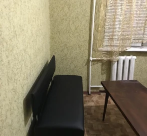 Foto 5. Monoambiente piso, para alquilar. Poltava