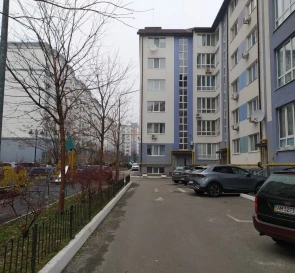 Фото 3. Однокомнатная квартира, продажа. Петропавловская Борщаговка